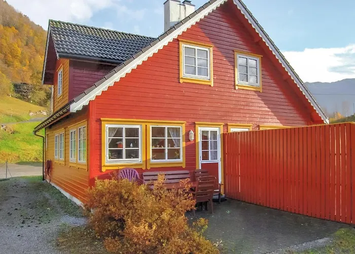 Vagen 1 * Åkra